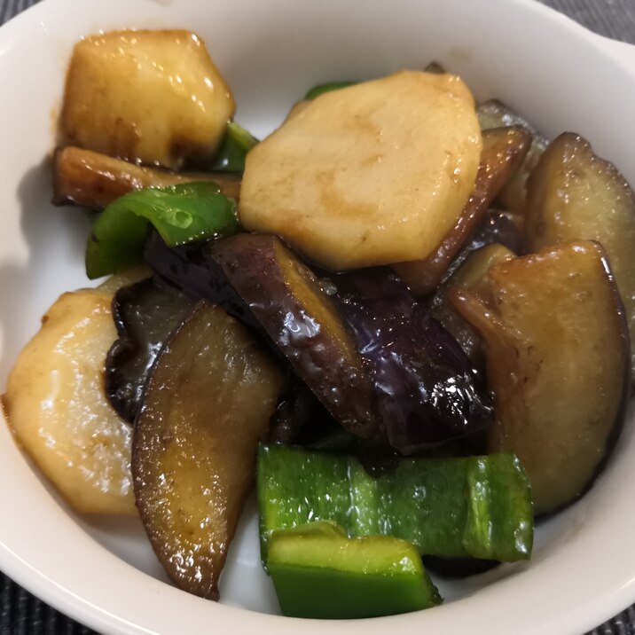 副菜に じゃがいもピーマン茄子炒め レシピ 作り方 By ちびかいじゅう 楽天レシピ 副菜に じゃがいもピーマン茄子炒め レシピ 作り方 By ちびかいじゅう 楽天レシピ
